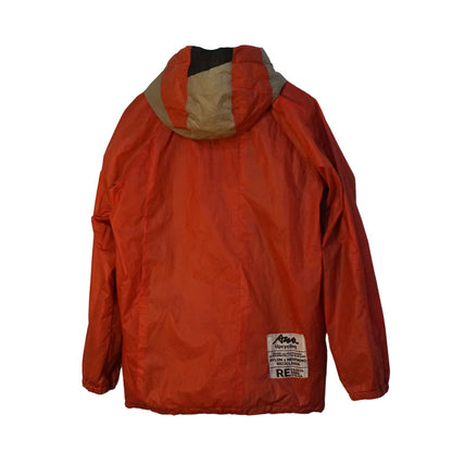 Cortaviento Rojo